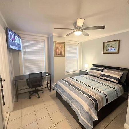 Like 4-Star Hotel, But Cheaper! Pawtucket Buitenkant foto